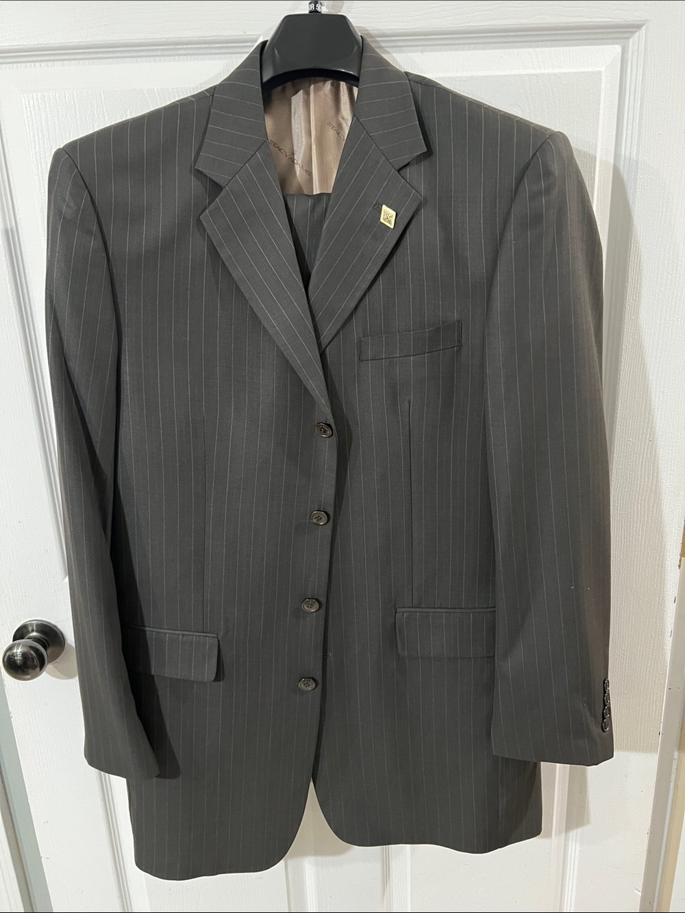 Stacy Adams Men's Dark Gray Pinstripe Suit Jacket & Pants